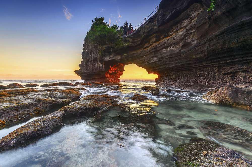 Batu Bolong Beach: Surga Tersembunyi di Bali untuk Keluarga dan Teman